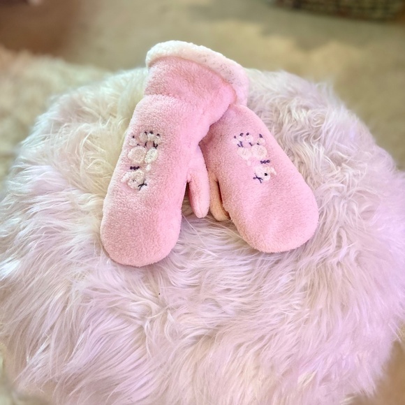 Vintage Y2K Pink Poodle Mittens SMALL HANDS Embossment Fur Trim (Children’s XL) - Picture 1 of 6